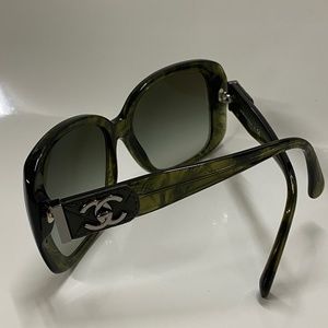Chanel Oversized Gradient Sunglasses